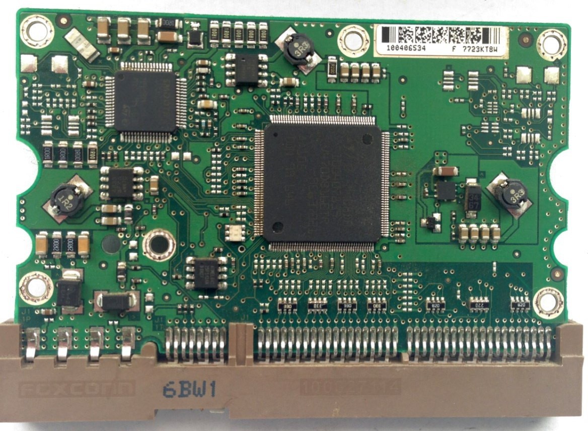 PCB ST3400620A Seagate P/N: 9BJ044-305 F/W: 3.AAE 100406534 