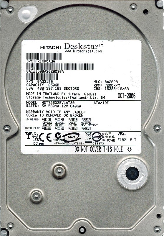 Hitachi HDT725025VLAT80 P/N: 0A32159 250GB MLC: BA2028