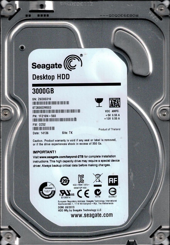 ST3000DM003 P/N: 1F216N-568 F/W: CC52 TK Z6D0 Seagate 3TB