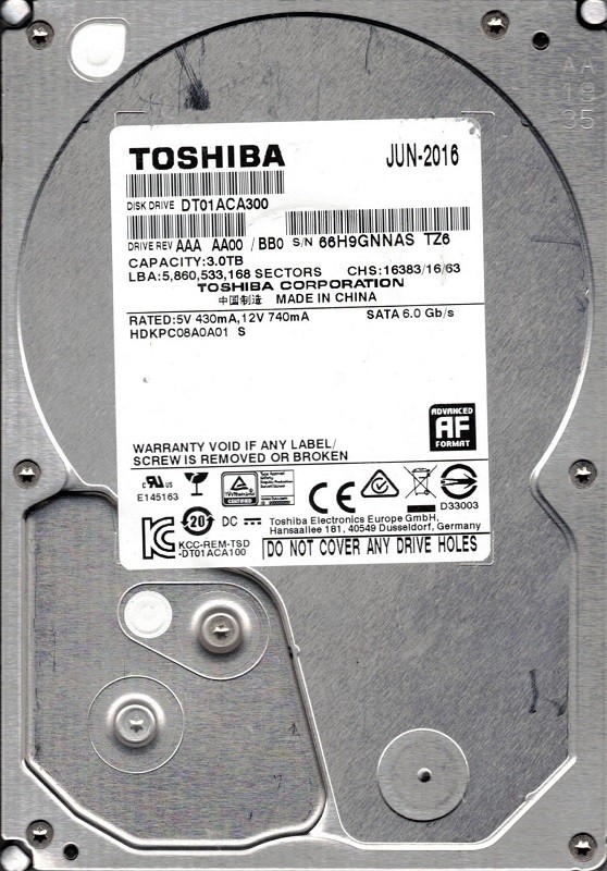Toshiba DT01ACA300 AAA AA00/BB0 P/N: HDKPC08A0A01 S China 3TB