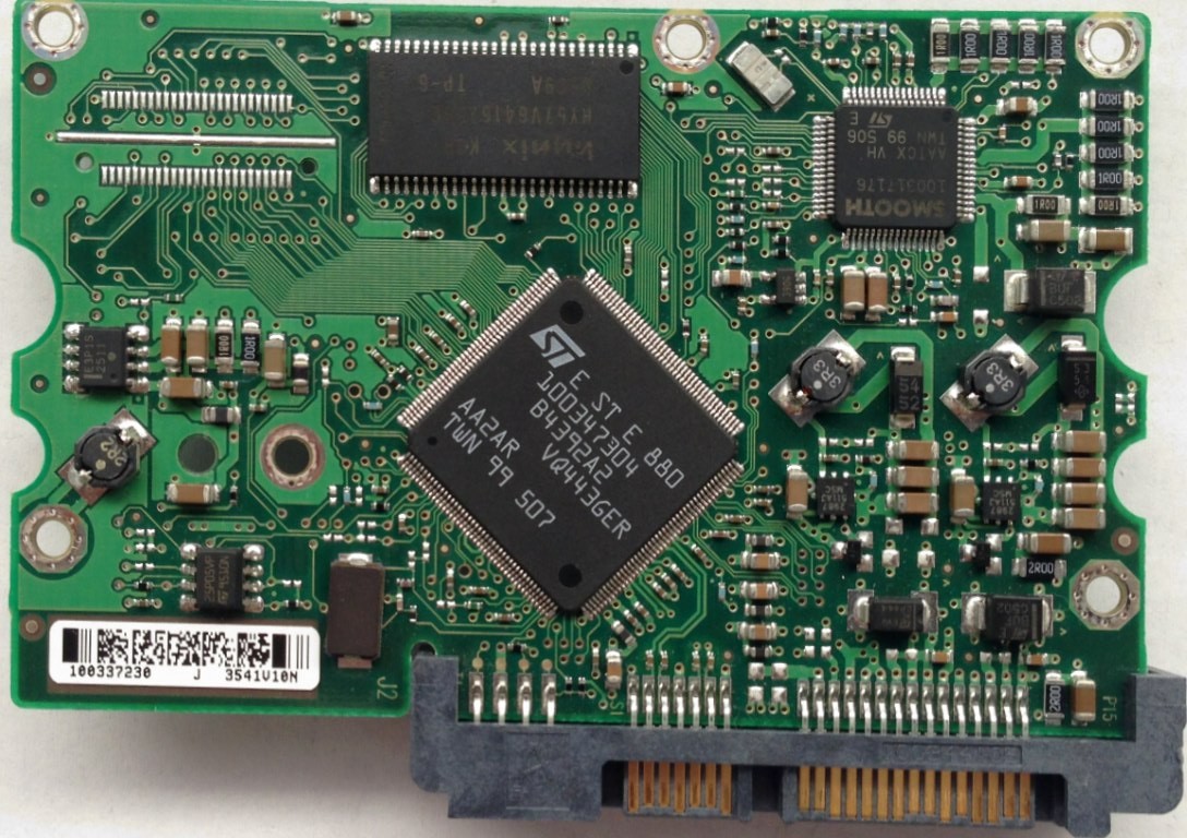 PCB ST3200826AS 100337230 P/N: 9Y7389-511 F/W: 3.03 Seagate