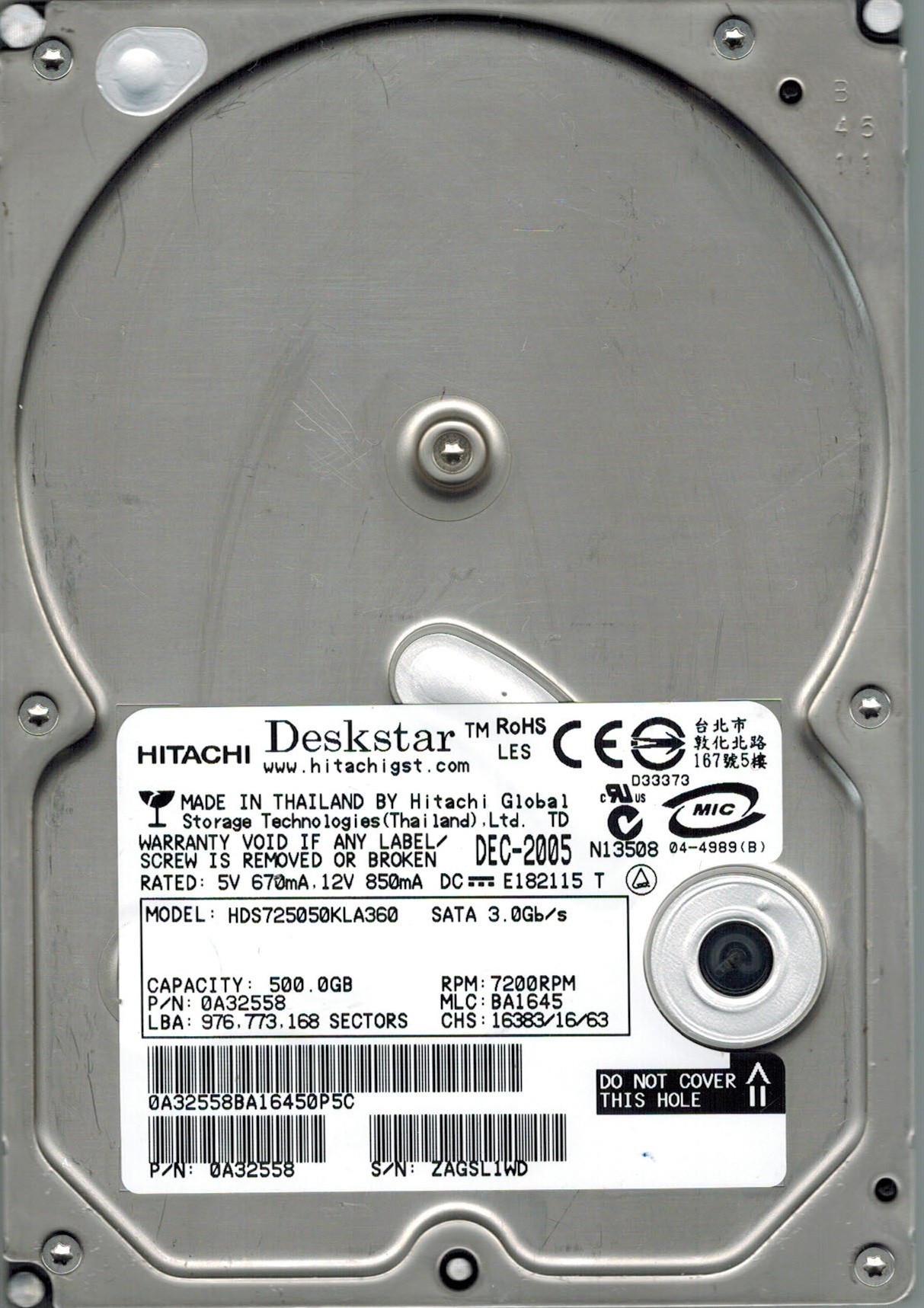 Hitachi HDS725050KLA360 P/N: 0A32558 MLC: BA1645 500GB