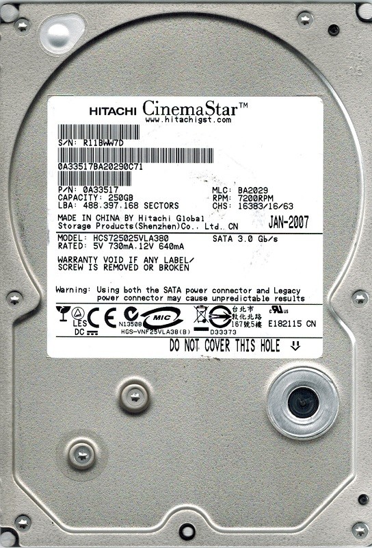 Hitachi HCS725025VLA380 P/N: 0A33517 MLC: BA2029 250GB
